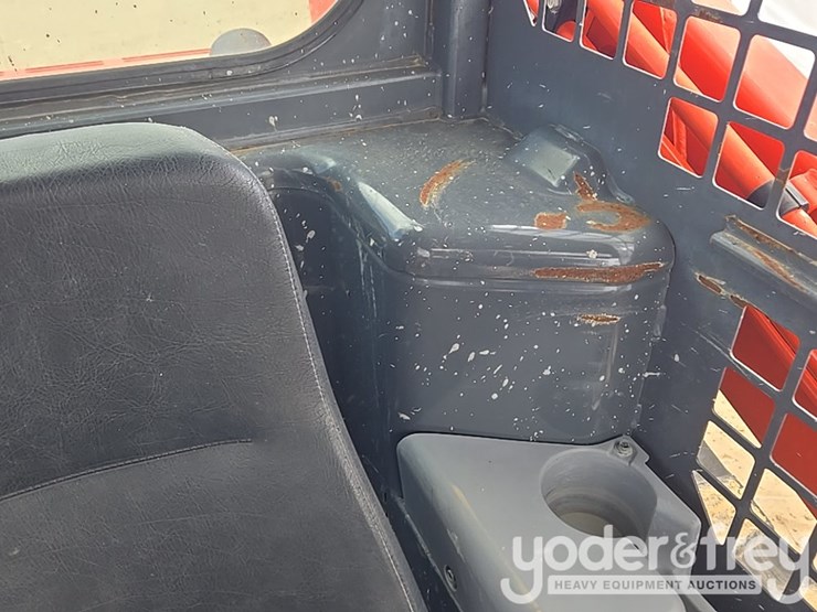 2021-kubota-svl75-2-image-72