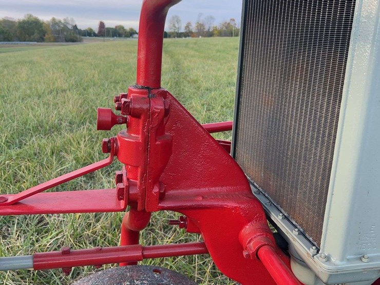 1927-fordson-tractor-image-18