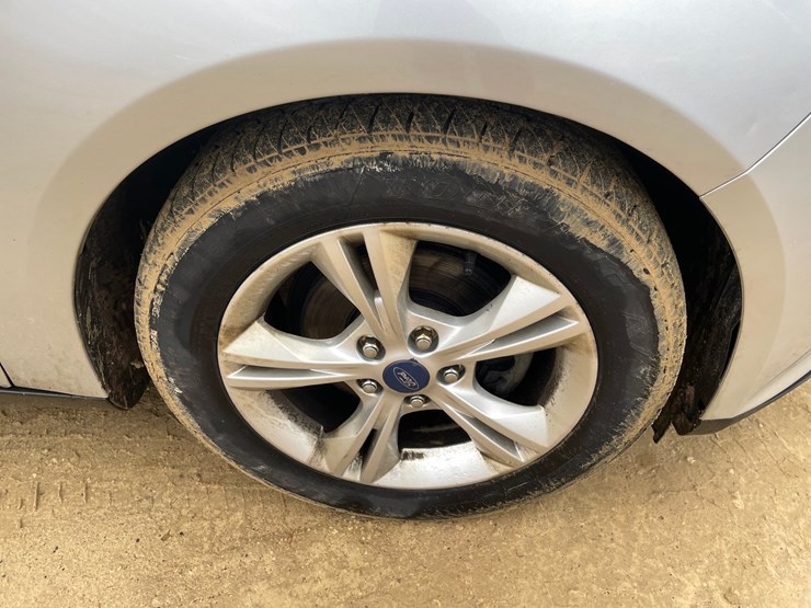 #505-•-2014-ford-focus-se-(has-wi-rebuilt-title)-image-79