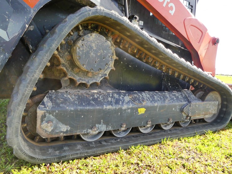 kubota-svl97-2-image-5