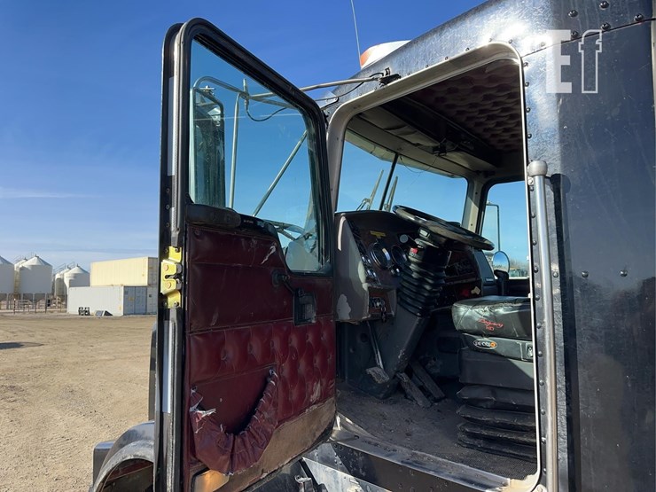 2002-kenworth-t800-image-54