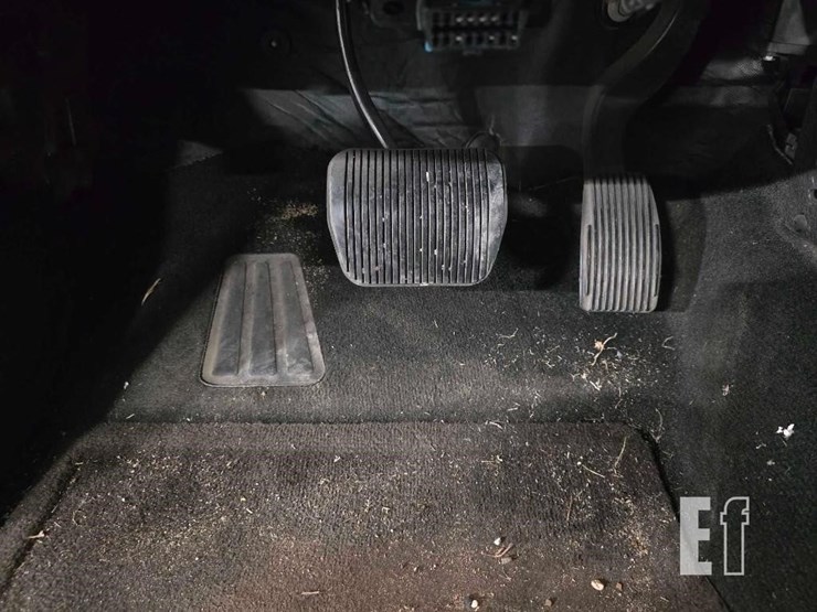 2013-ford-f150-xlt-image-18