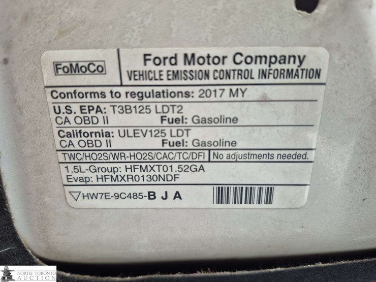 2017-ford-escape-image-17