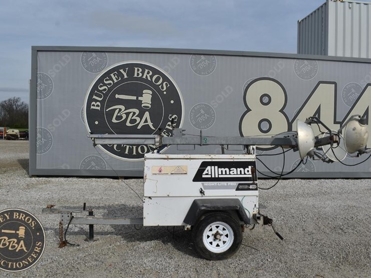 allmand-bros-nightlight-pro-42907-image-2