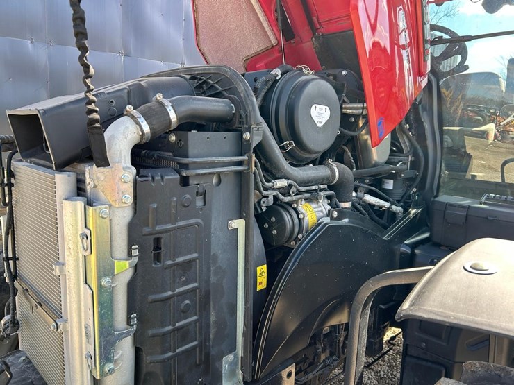 2022-case-ih-maxxum-115-image-9