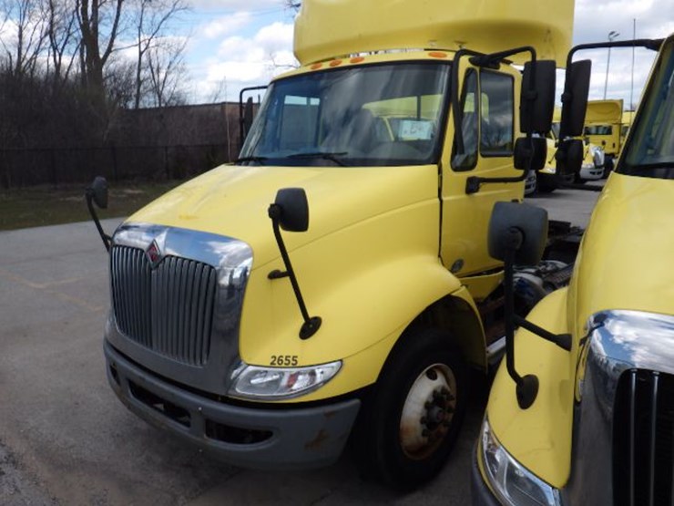 2016-international-8600-image-1