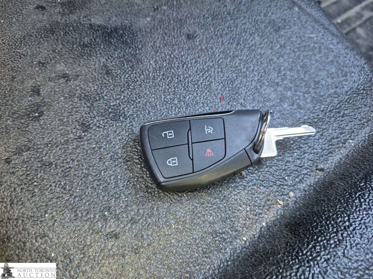 2023-chevrolet-tahoe-image-17