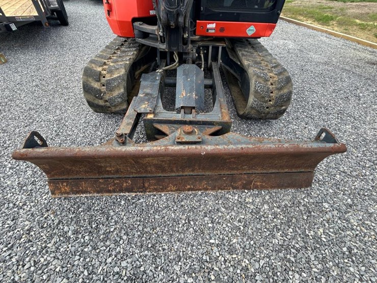 2016-kubota-kx080-4-image-13