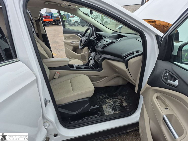 2018-ford-escape-image-28