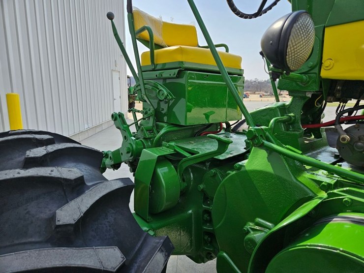 1959-john-deere-730-image-44