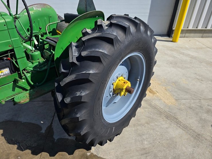 1954-john-deere-40-image-14
