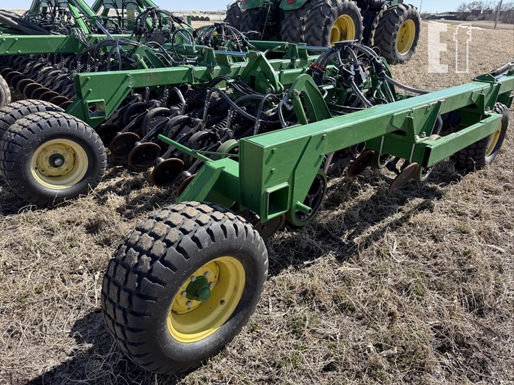 2012-john-deere-1890-image-61