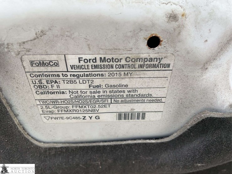 2015-ford-escape-image-24