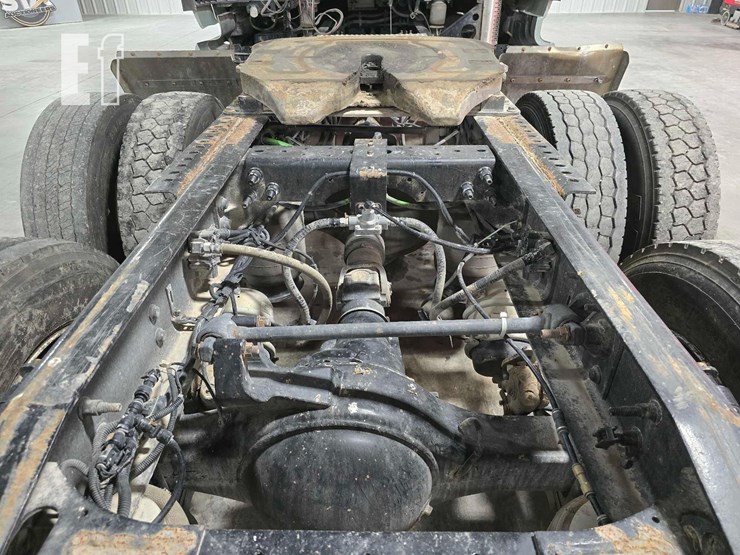 2012-international-prostar-image-22