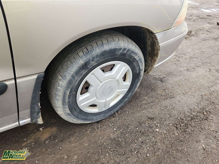 2003-ford-windstar-image-13