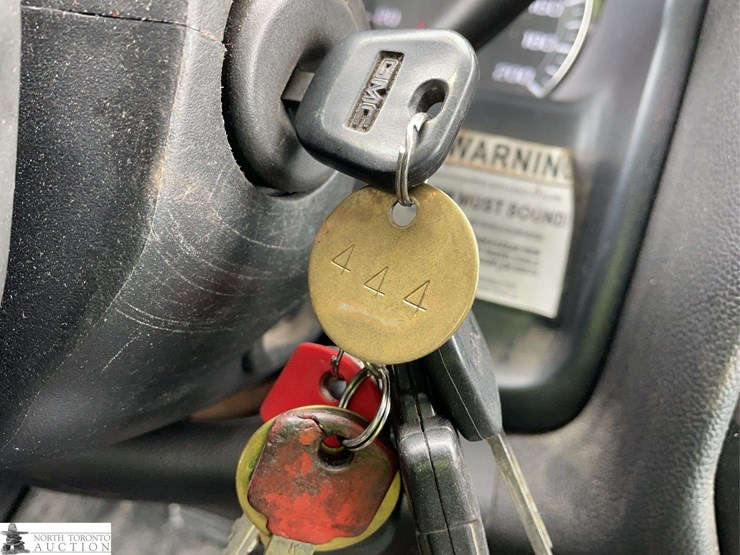 2016-gmc-sierra-1500-image-17