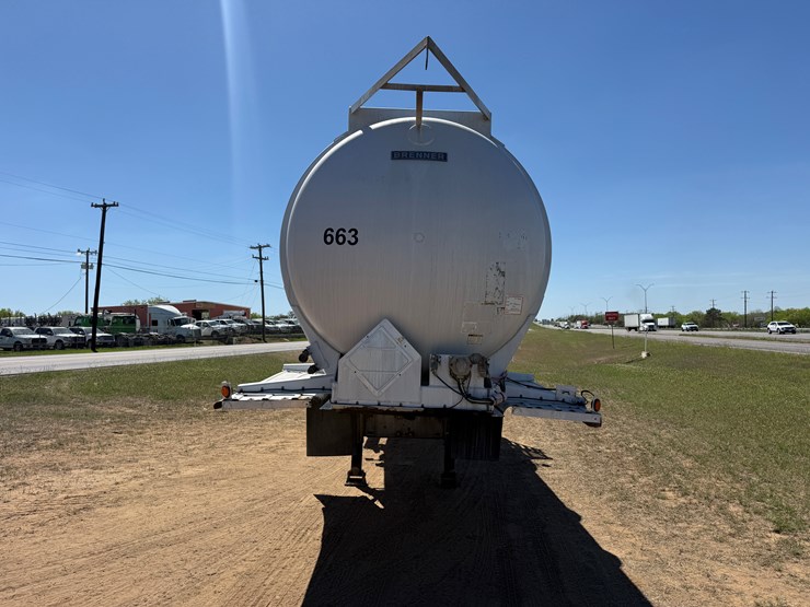 2011-brenner-tank-200bbl-crude-tanker-image-2