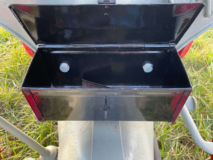 1918-fordson-tractor-image-46