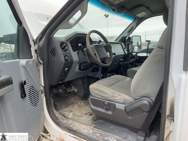 2013-ford-f450-image-11