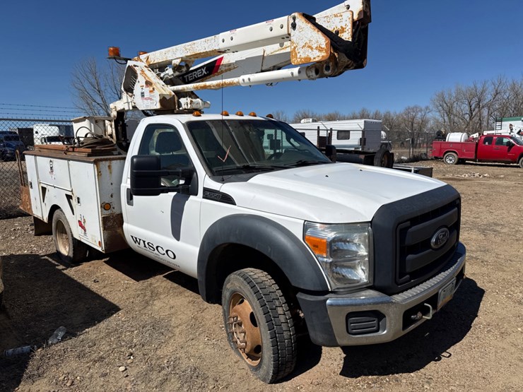 2012-ford-f550-image-2