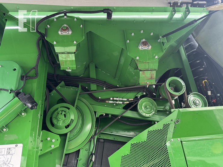 2020-john-deere-s780-image-56