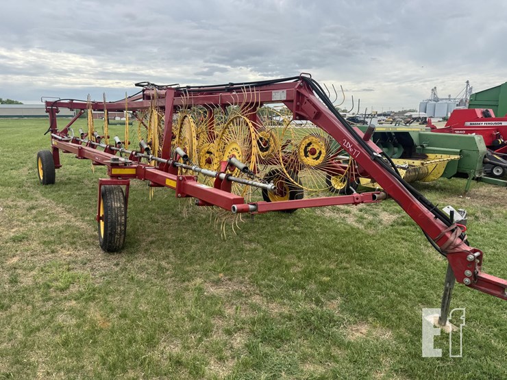 new-holland-ht154-image-3