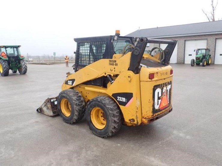 2009-caterpillar-232b-image-7