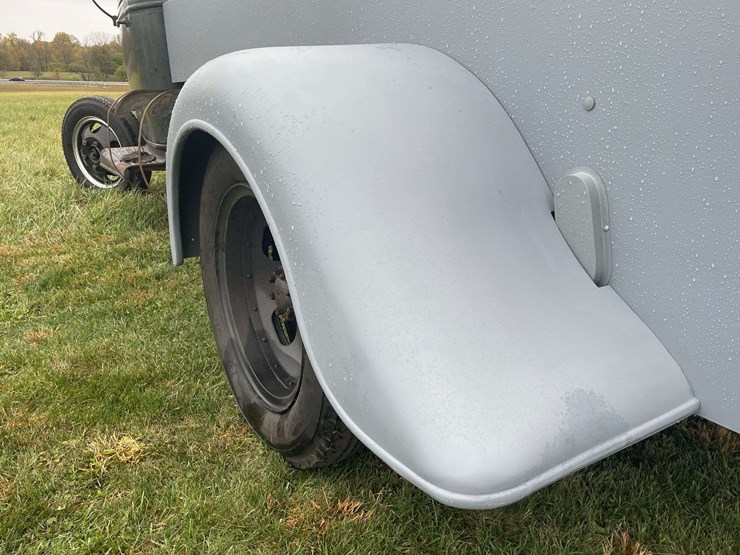 1935-ford-wrecker-image-42