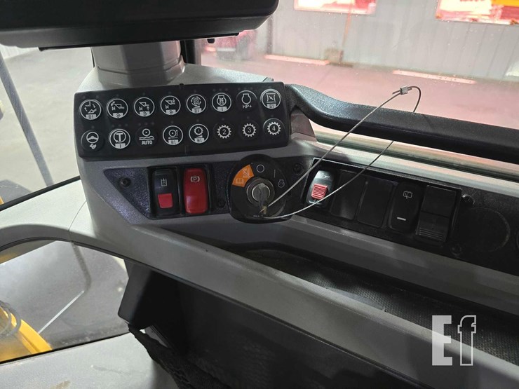 2019-caterpillar-926m-image-19