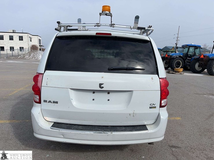 2014-ram-c/v-image-6