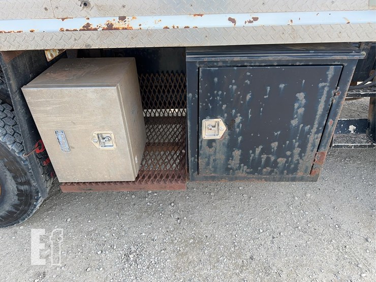 1995-kenworth-t800-image-15