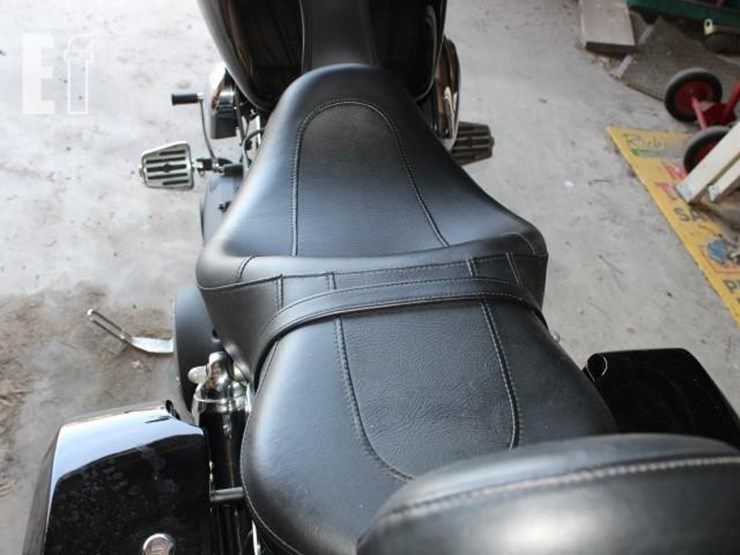 2013-harley-davidson-fat-bob-image-5