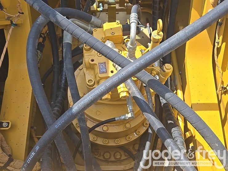 2019-caterpillar-336-image-79