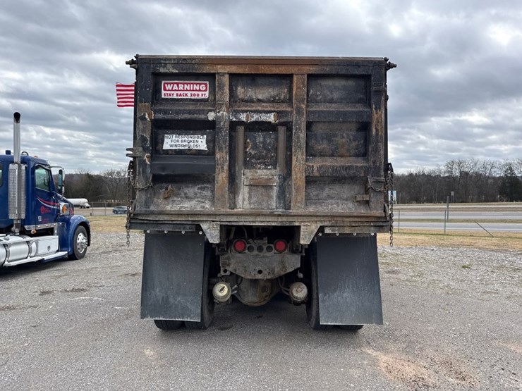 1990-peterbilt-357-image-46