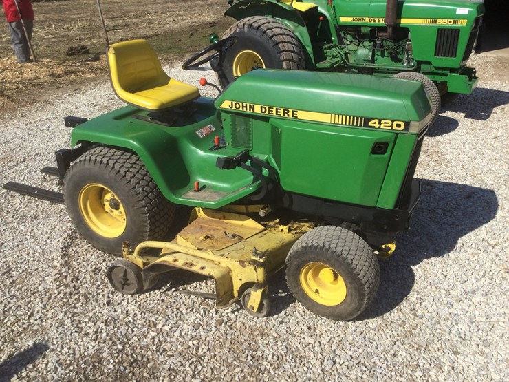 john-deere-420-image-1