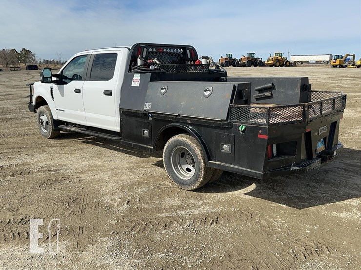 2017-ford-f350-xl-image-6