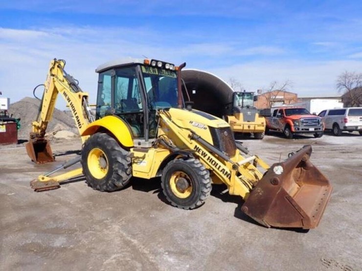 2012-new-holland-b95b-image-3