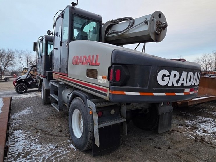 2001-gradall-xl3100-image-3