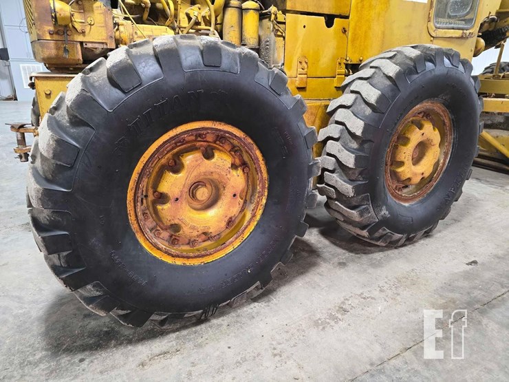 caterpillar-14e-image-31