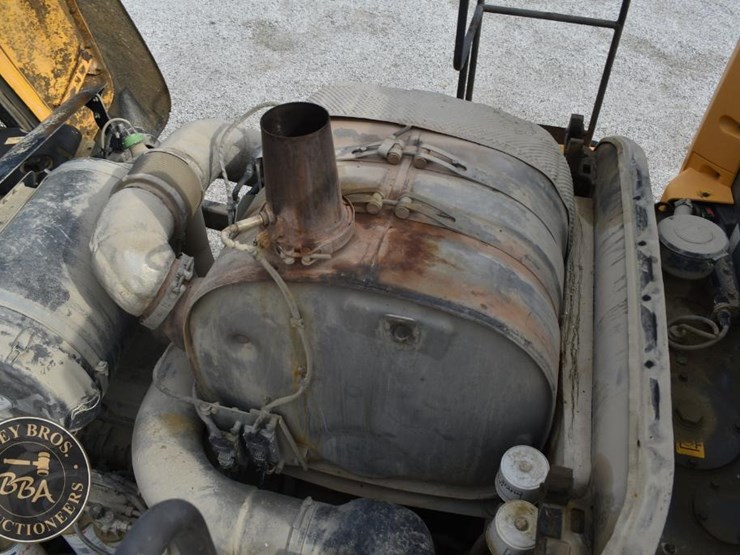 2015-volvo-l150h-image-56