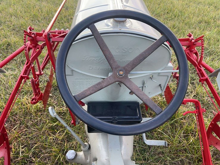 1927-fordson-tractor-image-46