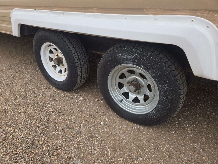 travel-trailer-image-9