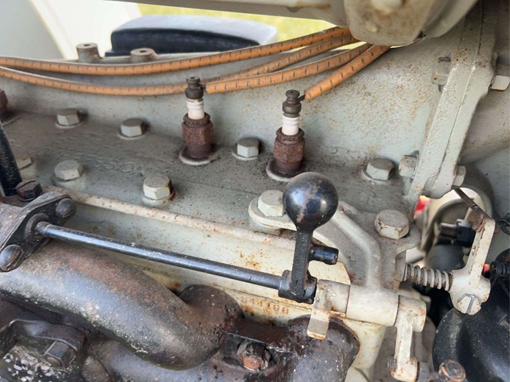 brand-new-never-used-1925-fordson-tractor-image-22