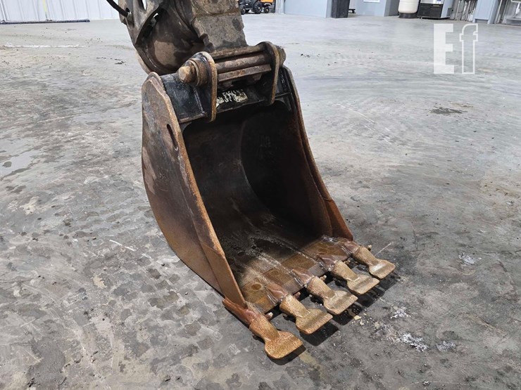 2006-caterpillar-420e-image-14