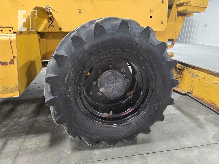 2007-vermeer-v8550-image-32