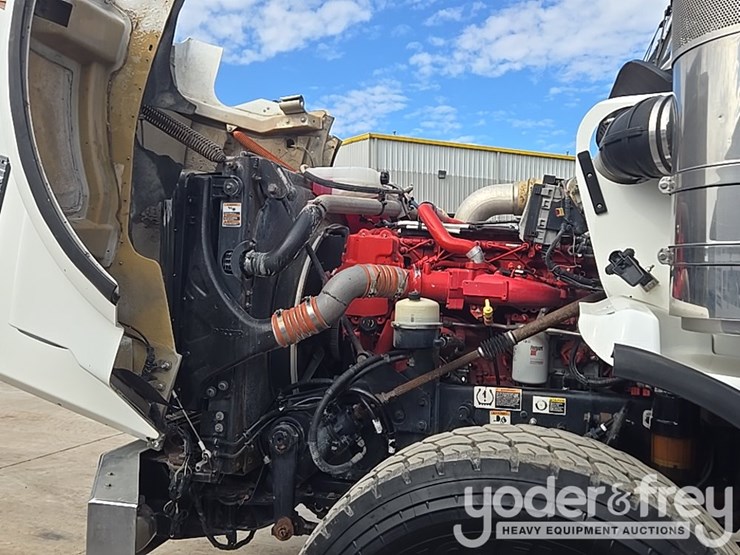 2014-kenworth-t800-image-85