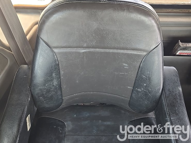 2014-kenworth-t880-image-120