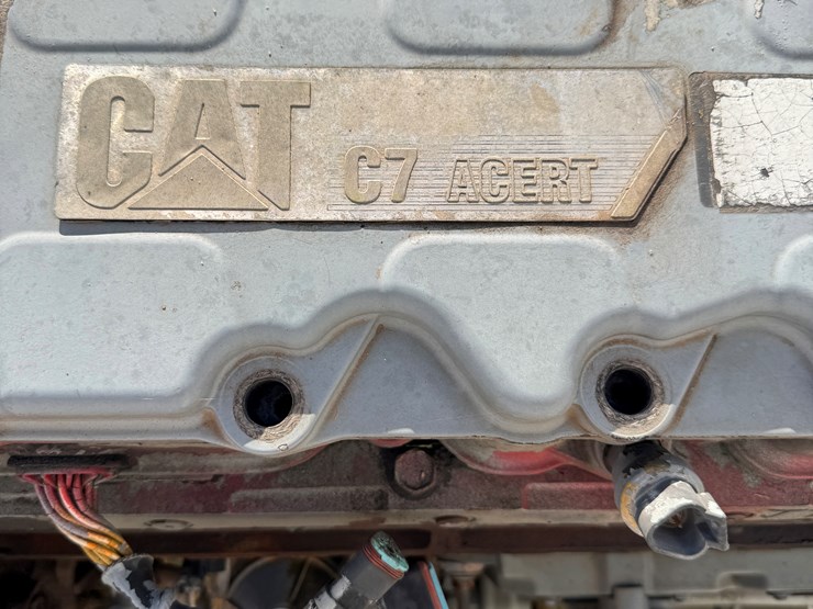 caterpillar-c7-image-2