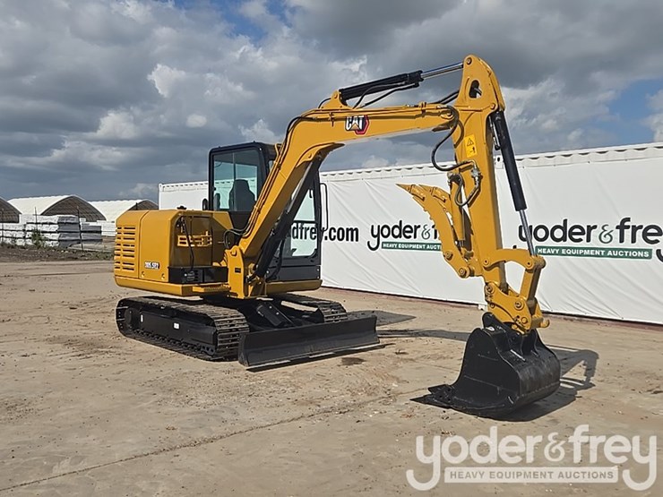 2018-caterpillar-305.5-image-7