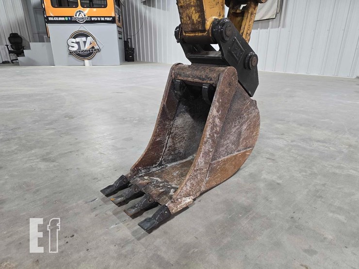 2022-caterpillar-307.5-image-9